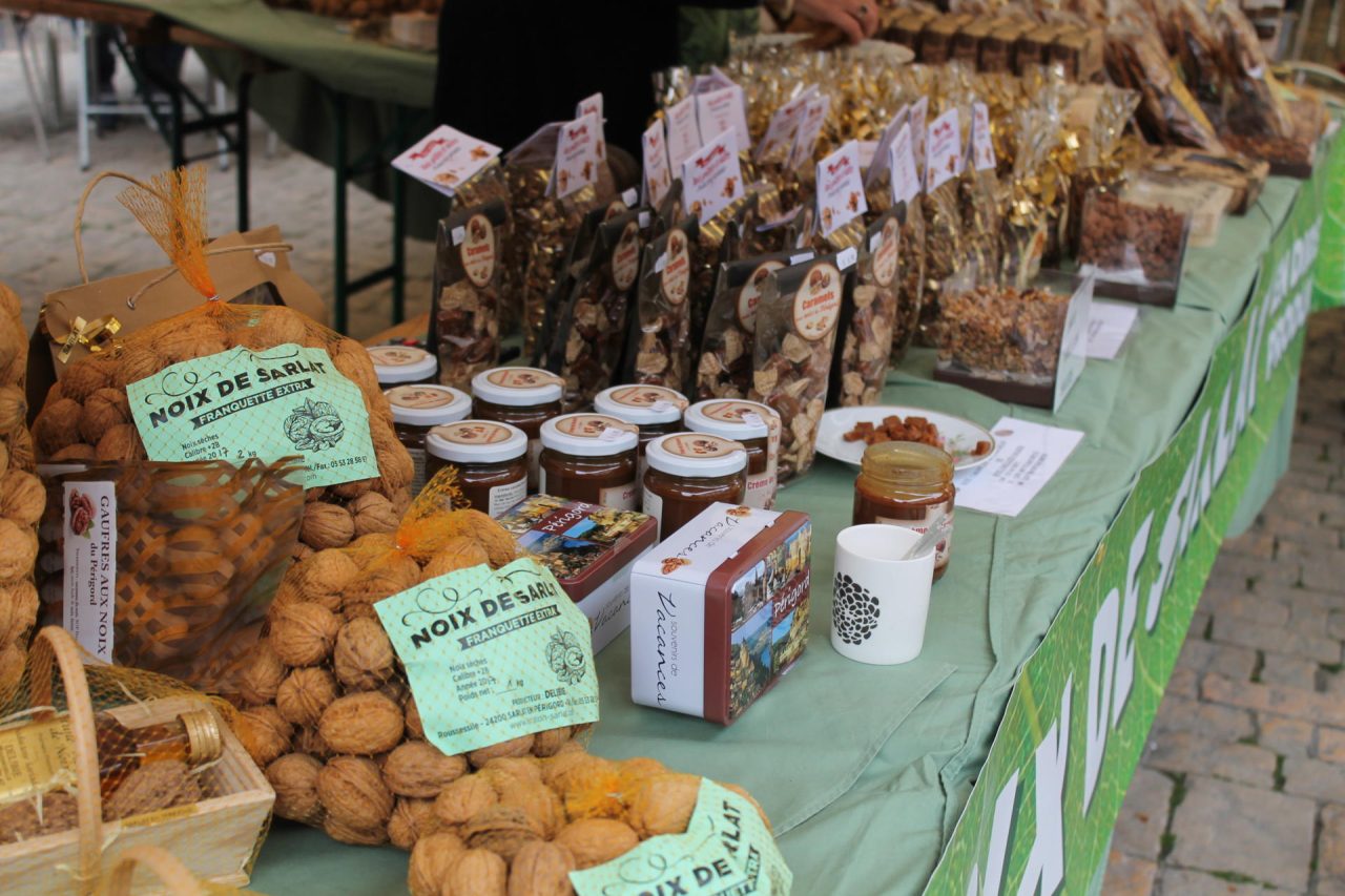 Featured image for “Journées du Terroir à Sarlat : découvrez la gastronomie locale !”